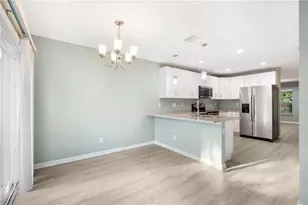 1101 2nd St W, Bradenton, FL 34205 - Photo 13