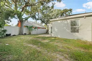 1101 2nd St W, Bradenton, FL 34205 - Photo 19