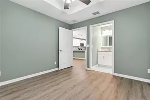 1101 2nd St W, Bradenton, FL 34205 - Photo 7