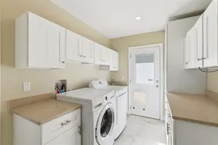 15302 Harbor Dr, Madeira Beach, FL 33708 - Photo 29