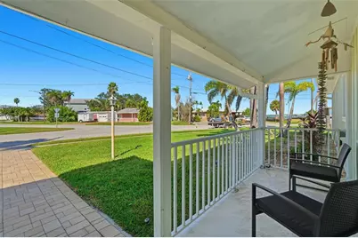 15302 Harbor Drive, Madeira Beach, FL 33708 - Photo 5