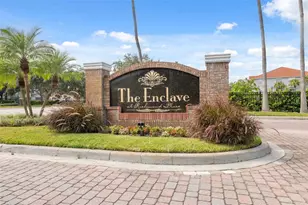 18001 Richmond Pl Dr, Tampa, FL 33647 - Photo 33