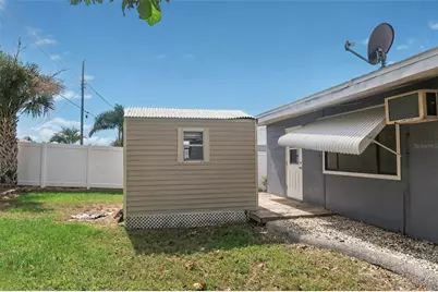 806 Oakmont Avenue, Sun City Center, FL 33573 - Photo 13