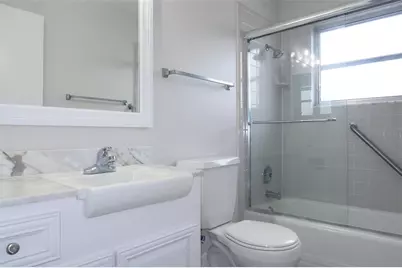 806 Oakmont Avenue, Sun City Center, FL 33573 - Photo 29