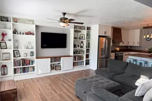 10056 Gifford St, Spring Hill, FL 34608 - Photo 15