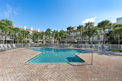 375 Madeira Circle, Tierra Verde, FL 33715 - Photo 17