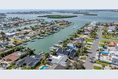 12120 7th Street E, Treasure Island, FL 33706 - Photo 3