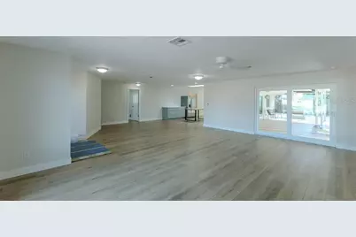 12120 7th Street E, Treasure Island, FL 33706 - Photo 9