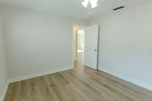 12120 7th St E, Treasure Island, FL 33706 - Photo 35