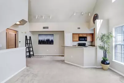 5560 Rosehill Road #201, Sarasota, FL 34233 - Photo 15