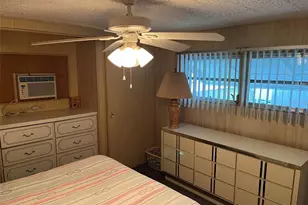 1040 Main St, Dunedin, FL 34698 - Photo 11