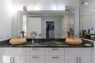 320 Harbor Passage, Clearwater Beach, FL 33767 - Photo 27