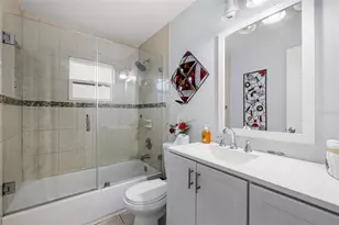 8012 N 11th St, Tampa, FL 33604 - Photo 15