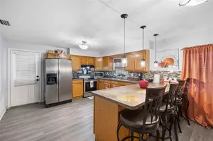 8012 N 11th St, Tampa, FL 33604 - Photo 7