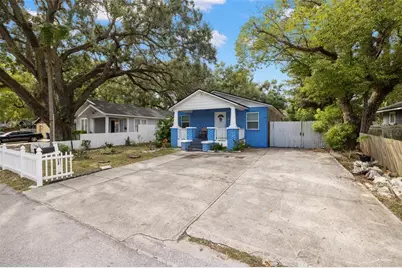 8012 N 11th Street, Tampa, FL 33604 - Photo 1