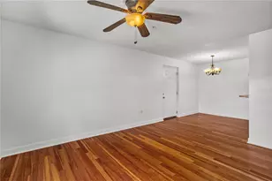 2025 Dixie Belle Dr, Orlando, FL 32812 - Photo 15