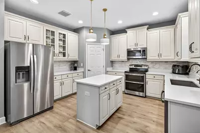 11303 Lazy Hickory Lane, Tampa, FL 33635 - Photo 9