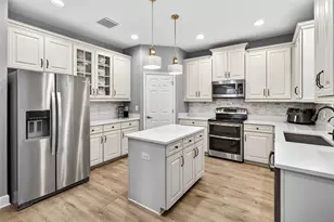 11303 Lazy Hickory Ln, Tampa, FL 33635 - Photo 9