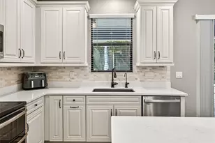 11303 Lazy Hickory Ln, Tampa, FL 33635 - Photo 11