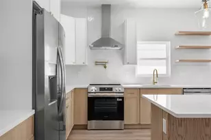 2523 13th Ave N, Saint Petersburg, FL 33713 - Photo 11