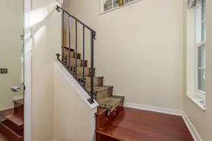 334 Los Prados Dr, Safety Harbor, FL 34695 - Photo 5