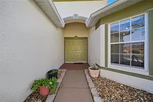 9427 Rolling Cir, San Antonio, FL 33576 - Photo 5