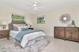 27 Park Ave, Tarpon Springs, FL 34689 - Photo 3