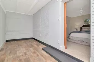 27 Park Ave, Tarpon Springs, FL 34689 - Photo 41