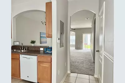 3506 High Hampton Cir, Tampa, FL 33610 - Photo 3