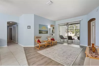 4607 Gentrice Drive, Valrico, FL 33596 - Photo 5