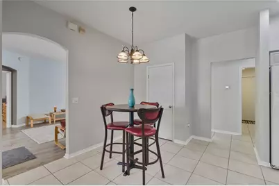 4607 Gentrice Drive, Valrico, FL 33596 - Photo 13