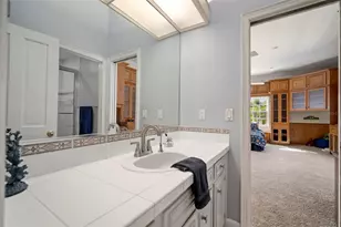 4318 W Azeele St, Tampa, FL 33609 - Photo 37