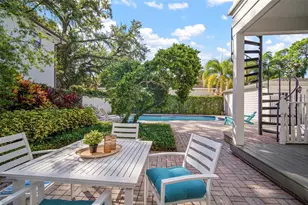 4318 W Azeele St, Tampa, FL 33609 - Photo 51