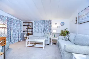 3922 William Hume Dr, Zephyrhills, FL 33541 - Photo 11