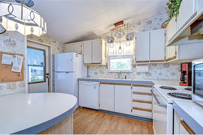 3922 William Hume Drive, Zephyrhills, FL 33541 - Photo 3