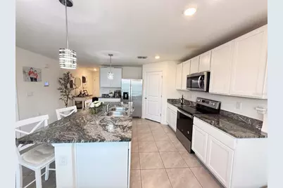 10744 Chippewa Drive, Parrish, FL 34219 - Photo 11