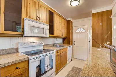 745 Alamanda Way S, Saint Petersburg, FL 33705 - Photo 7