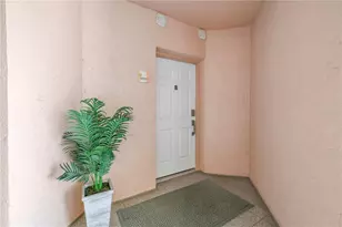 4971 Bacopa Ln S, Saint Petersburg, FL 33715 - Photo 7