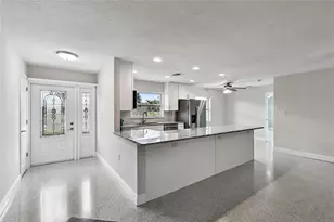 623 Palm Blvd, Dunedin, FL 34698 - Photo 3