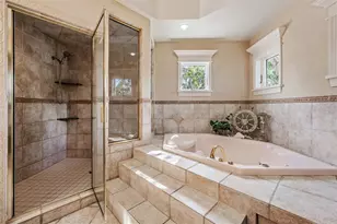 615 N Mayo St, Crystal Beach, FL 34681 - Photo 13