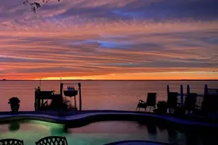 615 N Mayo St, Crystal Beach, FL 34681 - Photo 19