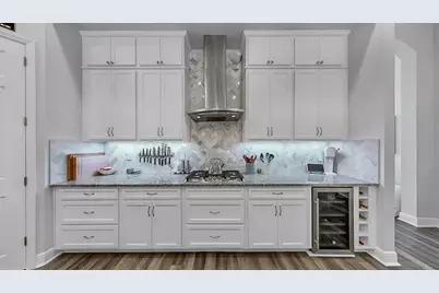 7709 Paradiso Drive, Apollo Beach, FL 33572 - Photo 7