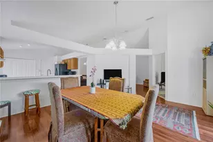 6923 Waterbrook Ct, Gibsonton, FL 33534 - Photo 21
