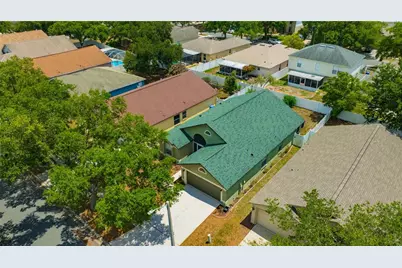 6923 Waterbrook Court, Gibsonton, FL 33534 - Photo 7