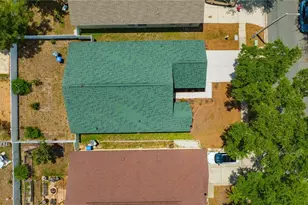6923 Waterbrook Ct, Gibsonton, FL 33534 - Photo 11