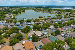 6923 Waterbrook Ct, Gibsonton, FL 33534 - Photo 13