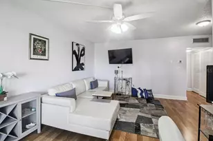 1600 W Lake Parker Dr, Lakeland, FL 33805 - Photo 3