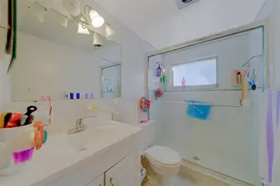 1900 58th Ave N, Saint Petersburg, FL 33714 - Photo 19