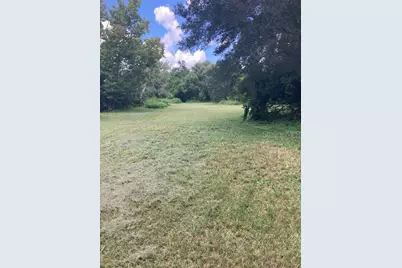 37247 Northside Drive, Zephyrhills, FL 33541 - Photo 17