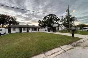 7608 Lakeside Blvd, Tampa, FL 33614 - Photo 1